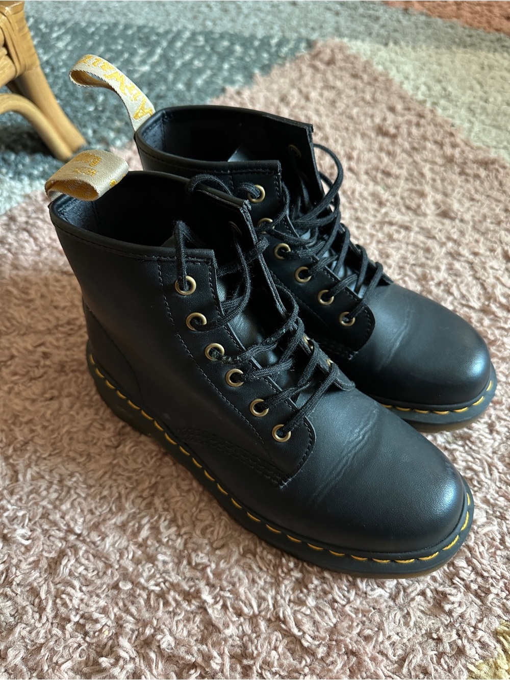 Like New!! Dr. Martens 1460 Vegan Leather Black Lace-Up Boots size 8W/ 7M (US)